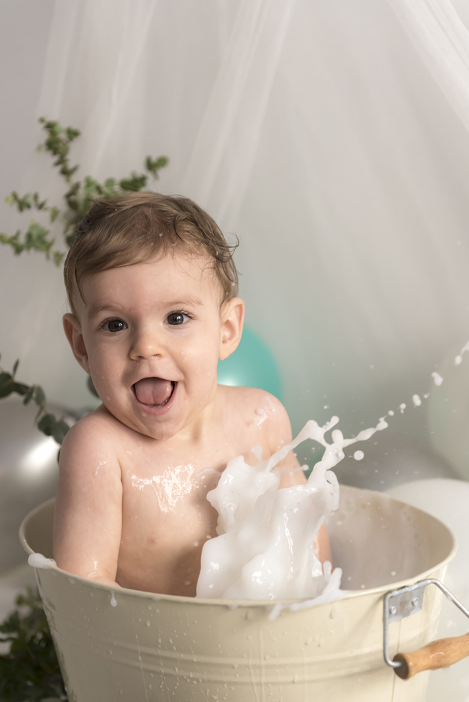helena-molinos-fotografia-infantil-milk-bath