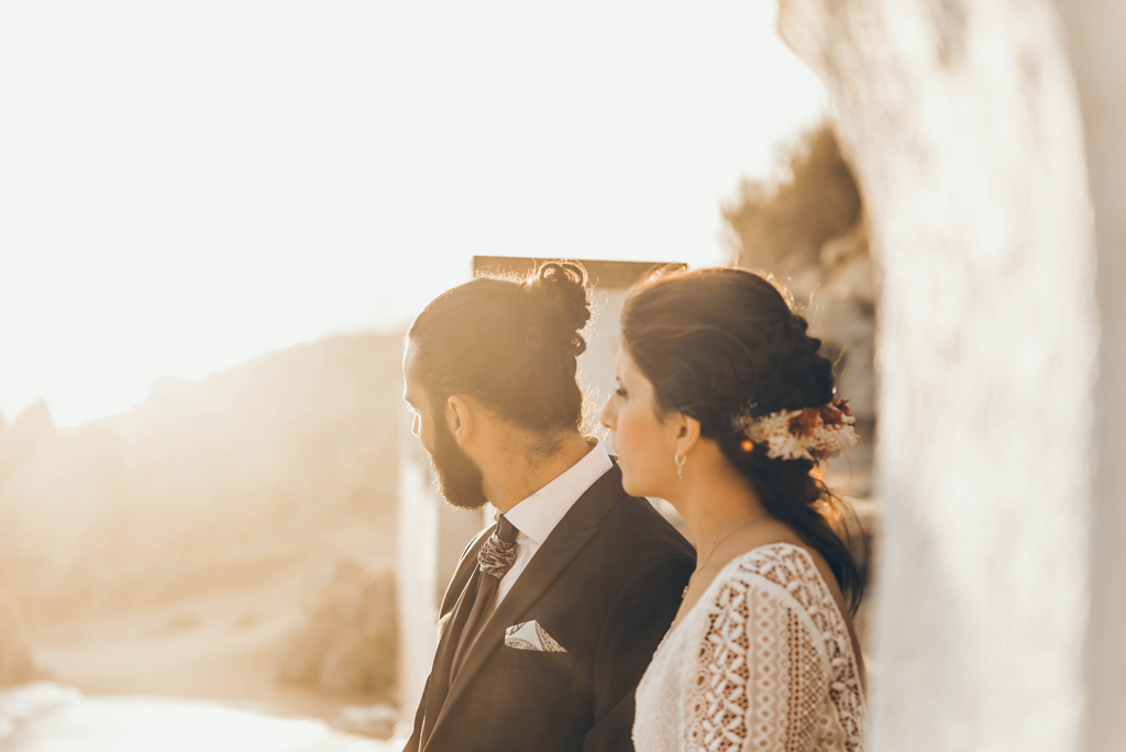 novios-mirada-fotografo-bodas